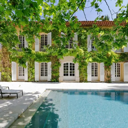 Bastide De Gueissard Couette-café *