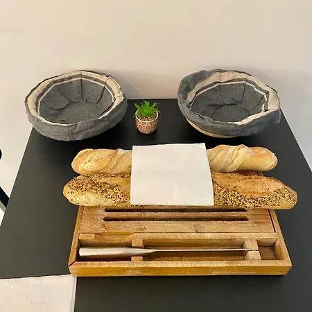 Bastide De Gueissard Bed & Breakfast *