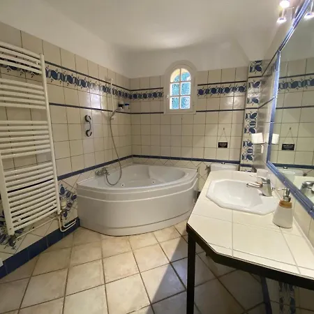 Bastide De Gueissard *