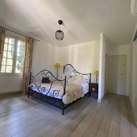 Bed & Breakfast Bastide De Gueissard Saint-Cyr-sur-Mer