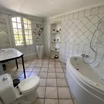 Bed & Breakfast Bastide De Gueissard *
