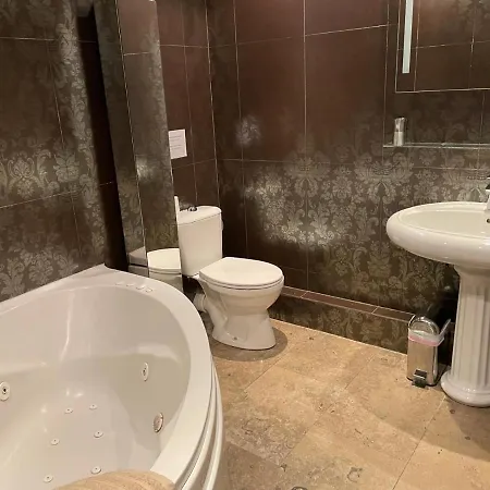 Bastide De Gueissard Couette-café *