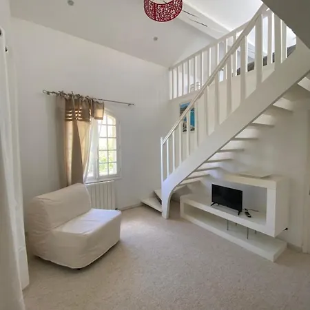 Couette-café Bastide De Gueissard